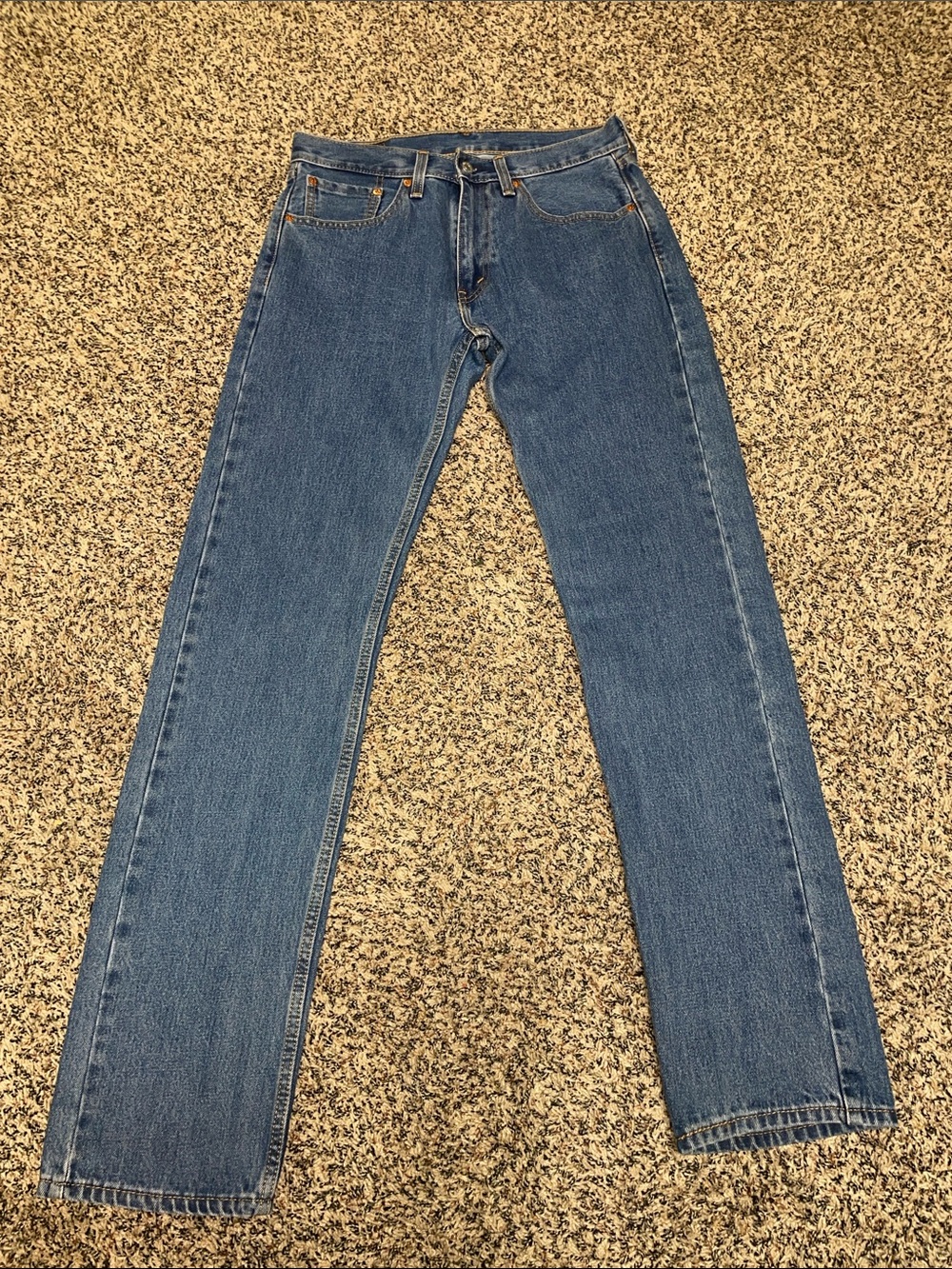 Levi's Men's Straight-Leg Denim Jeans in Medium Blue Size 32X36 NWOT